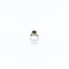 Carica l'immagine nel visualizzatore di Gallery, Anello Solitario con quarzo idrotermale rotondo