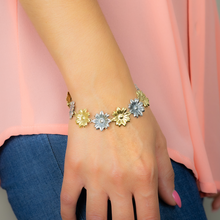 Carica l'immagine nel visualizzatore di Gallery, Bracciale fiorellini