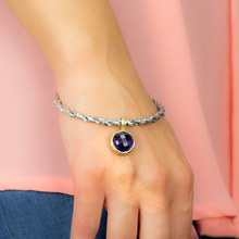 Carica l'immagine nel visualizzatore di Gallery, Bracciale quarzo idrotermale viola