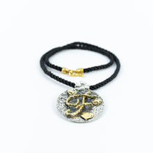 Carica l'immagine nel visualizzatore di Gallery, Collana ciondolo iniziale piena