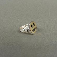 Carica l'immagine nel visualizzatore di Gallery, Anello Smile sorriso