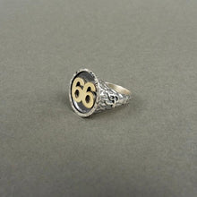 Carica l'immagine nel visualizzatore di Gallery, Anello 66 O' Miracolo