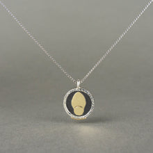 Carica l'immagine nel visualizzatore di Gallery, Ciondolo San Gennaro