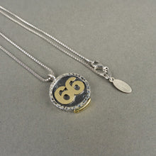 Carica l'immagine nel visualizzatore di Gallery, Ciondolo 66 O' Miracolo