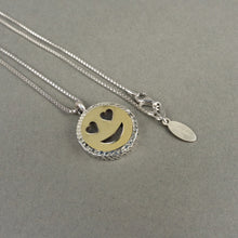 Carica l'immagine nel visualizzatore di Gallery, Ciondolo Smile Cuori