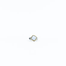 Carica l'immagine nel visualizzatore di Gallery, Anello calcedonio taglio cuscino