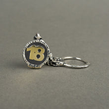 Carica l'immagine nel visualizzatore di Gallery, Portachiavi 18 O' Sang