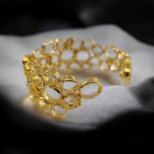 Carica l'immagine nel visualizzatore di Gallery, Bracciale a schiava cerchi
