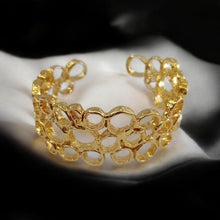 Carica l'immagine nel visualizzatore di Gallery, Bracciale a schiava cerchi
