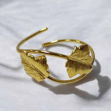 Carica l'immagine nel visualizzatore di Gallery, Bracciale a foglie
